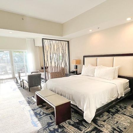 Modern Private Studio - King Bed, Jacuzzi, Balcony And Pool Aparthotel Miami Exterior photo